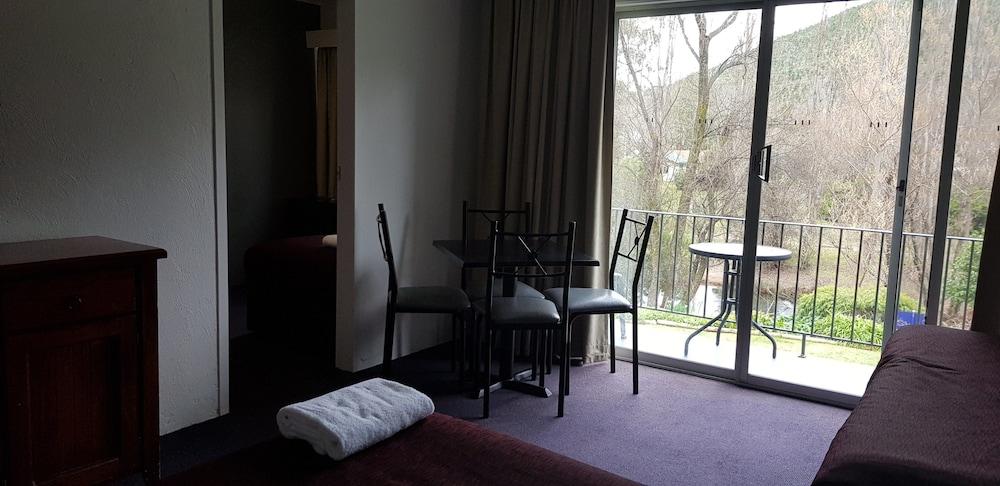 Riverbank Park Motel Bright Ngoại thất bức ảnh