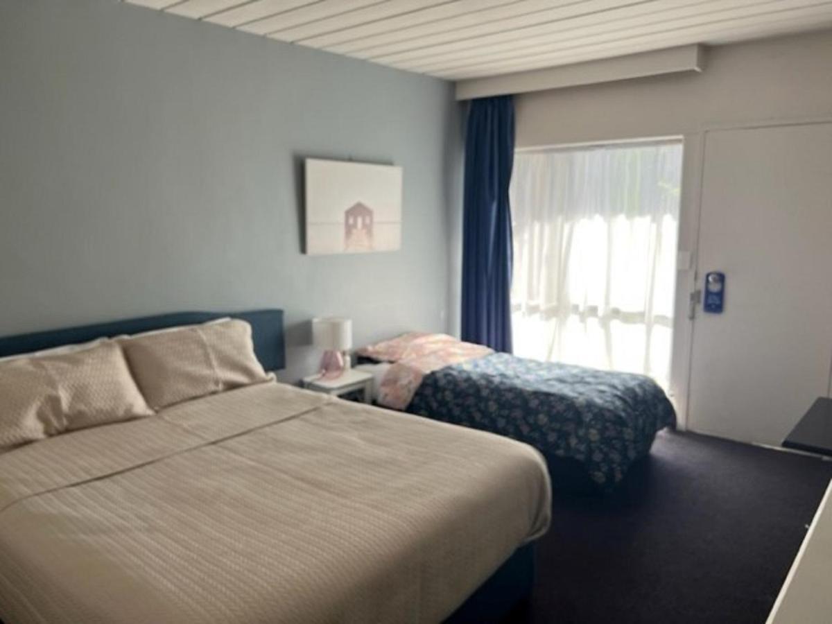 Riverbank Park Motel Bright Ngoại thất bức ảnh